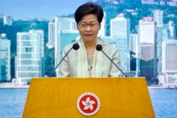 Kepala Eksekutif Hong Kong Carrie Lam dalam konferensi pers di Hong Kong, Selasa, 16 November 2021.