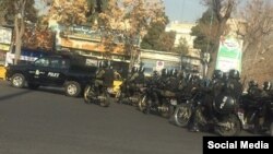 تصویری از جو امنیتی حاکم در برخی از خیابان‌های تهران 