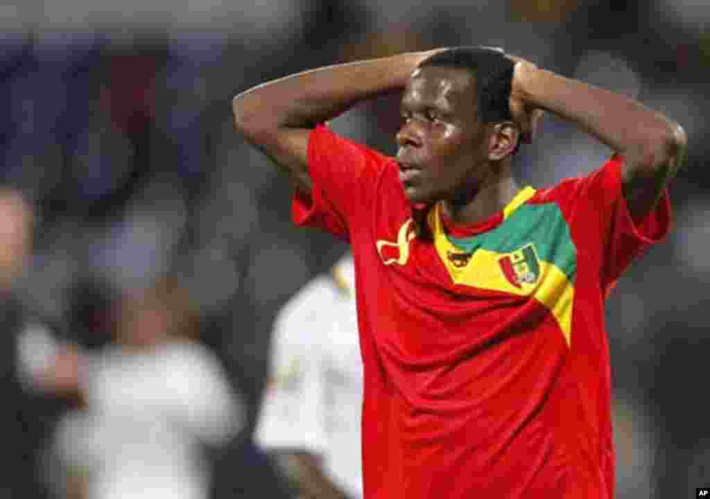 Guinea's Traore Ibrahima reacts during their African Cup of Nations Group D soccer match against Ghana at the Franceville stadium February 1, 2012.