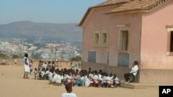 Escola no Lubango