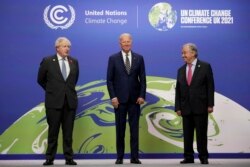 Прем'єр Великої Британії Борис Джонсон, президент США Джо Байден та генсек Антоніу Гутерреш під час кліматичного саміту ООН COP26