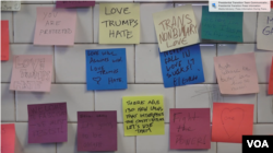 New Yorkers jotted their thoughts on blank sticky notes, individually posting on the station’s square tiles, for what has become known as "Subway Therapy" inside Union Square station. (R. Taylor/VOA)