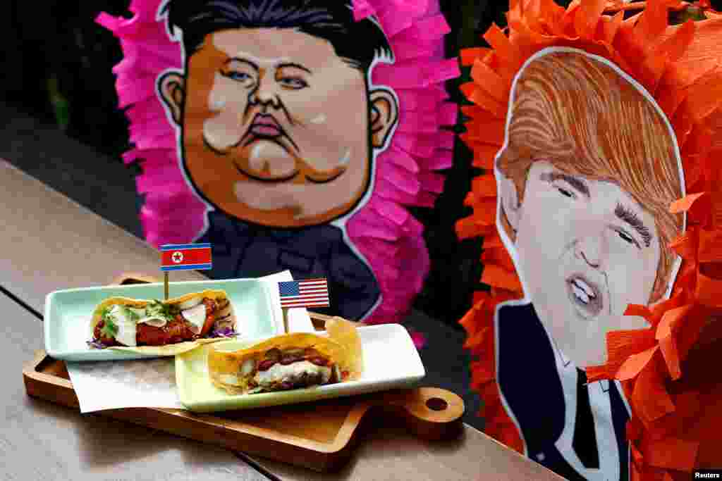غذاها در برخی از رستوران&zwnj;ها با تصاویر و نمادهای دیدار تاریخی رهبران آمریکا و کره شمالی تزئین شده&zwnj;اند.