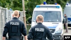 Polisi Jerman menggelar aksi penggerebekan di berbagai penjuru negara itu, Rabu (8/12), untuk menindak dugaan penyelundupan pekerja tidak terampil dari luar Uni Eropa. (Foto: ilustrasi).