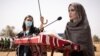 نامهٔ دختر افغان به انجلینا جولی: 'یک بار دیگر زندانی شدیم'  