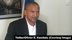 Moïse Katumbi lors d’une conférence de presse à Bruxelles, le 21 août 2018. (Twitter/Olivier E. Kamitatu)