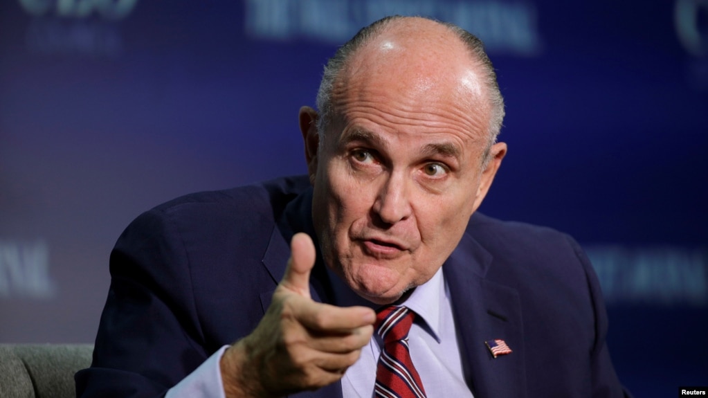 New York eski Belediye Başkanı Rudy Giuliani, Rıza Sarraf'ın geniş savunma ekibinde yer alıyor.