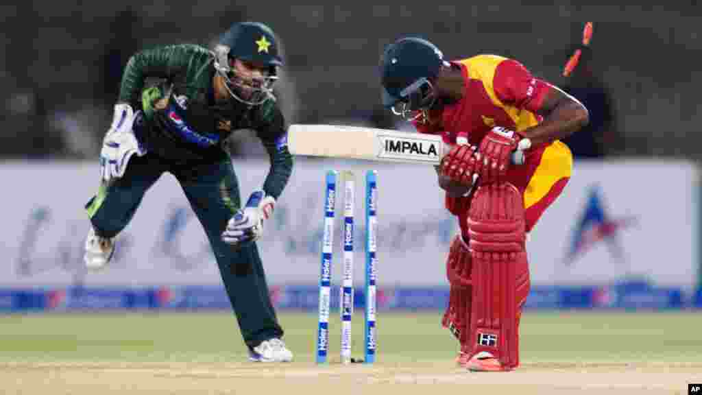 Pakistan Cricket Zimbabwe Toss