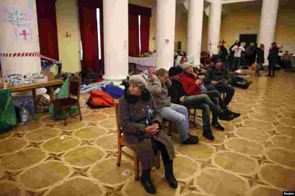 Kyiv&#39;s City Hall is now an organizational hub for protesters who have occupied the building, Dec. 6, 2013.