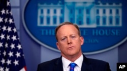 "Fue una oportunidad para empezar un diálogo", dijo el portavoz de la Casa Blanca, Sean Spicer.