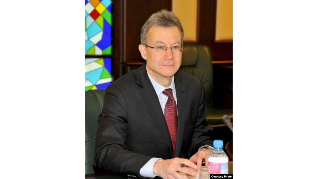 AQShning Markaziy Osiyo bo'yicha bosh diplomati Den Rozenblum (Daniel Rosenblum)
