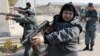 阿富汗“内部攻击”造成一死数伤