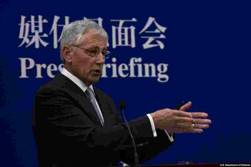 Secretary of Defense Chuck Hagel holds a joint press conference with Chinese Minister of Defense Chang Wanquan in Beijing, China, April 8, 2014. (Department of Defense)
