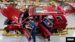 خط تولید خودرو در ایران