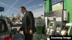Salah satu contoh pom bensin yang menyediakan biodiesel berbasis alga di San Francisco. (Foto: Ilustrasi)
