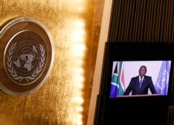 Penayangan pidato Presiden Afrika Selatan Matamela Cyril Ramaphosa dalam pertemuan tingkat tinggi untuk memperingati 20 tahun adopsi Deklarasi Durban, di Majelis Umum PBB di markas besar PBB di New York, Rabu, 22 September 2021.