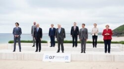 Grupna fotografija učesnika G-7 u Kornvolu, 11. juna 2021.