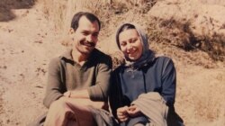 تصویری از ویدا ویدا رستم علی پور در کنار همسر خود مجید ایوانی