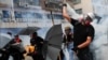 港人反送中抗爭再爆警民衝突 警方多次釋放催淚彈