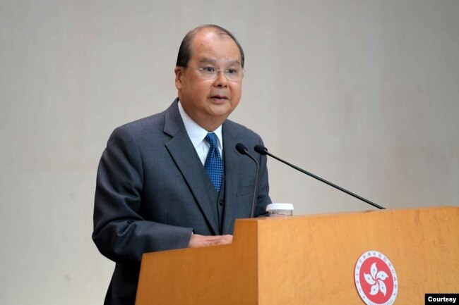 香港署理行政长官张建宗12月17日出席行政会议前举行每周例行记者会。