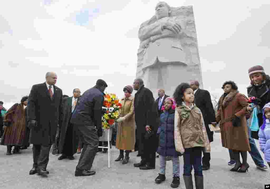 Vaşinqton şəhərində Martin Lüter Kinqin Memorialı qarşısında mərasim &nbsp;