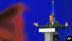 Tổng thống Sarkozy vận động tranh cử ở thành phố Arras, miền bắc nước Pháp