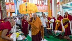 ༧གོང་ས་མཆོག་མོན་གྷོཌ་གཞིས་ཆགས་སུ་ཞབས་སོར་བཀོད་པ།