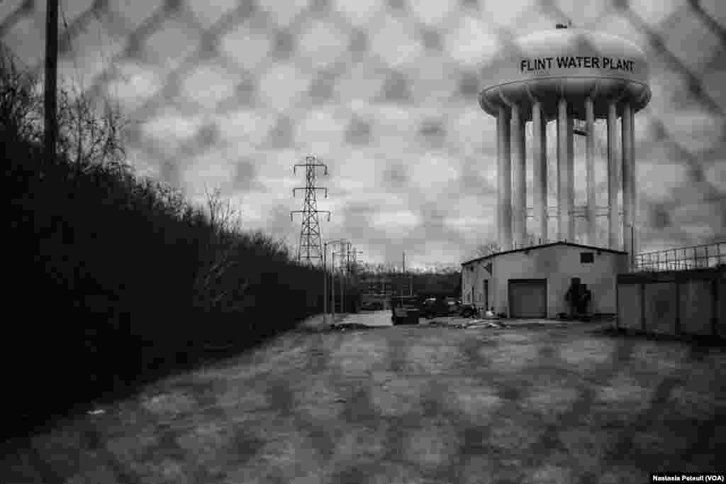 La planta de tratamiento de agua de Flint recoge todos los simbolismos de la crisis.
