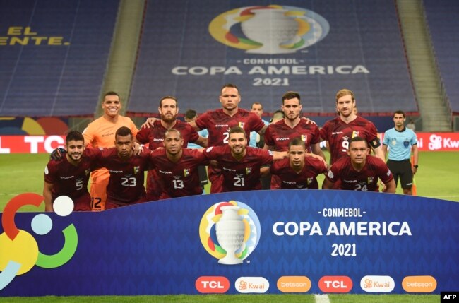 کوپا امریکہ کپ میں 10 ٹیمیں شریک ہیں۔