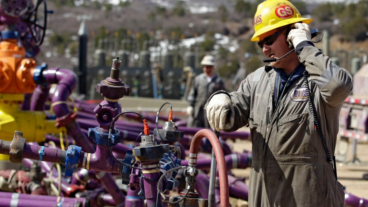 'Fracking' Changes North Dakota Landscape