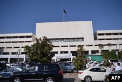 A general view of the Parliament House building during a session in the Pakistani capital, Islamabad, May 23, 2018. Pakistan passed legislation on May 24 paving the way for its restive tribal areas to enter the mainstream political fold.