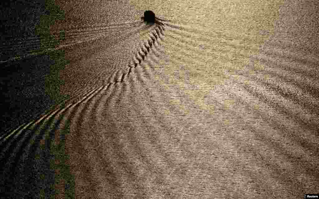 A boat is seen near Charita beach in Niteroi, Brazil, July 31, 2017.