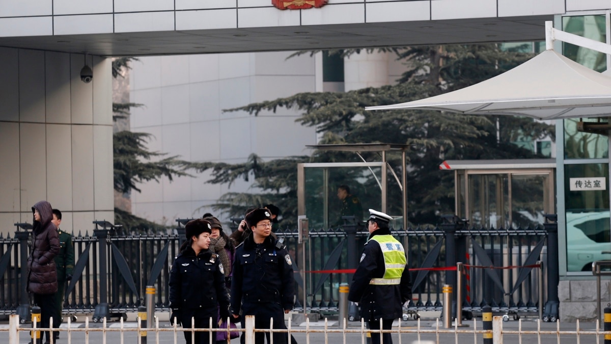 Businessmen, Politicians Targeted in Sichuan Corruption Probe