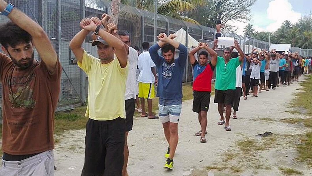 Sick Manus Island refugees not given interpreters