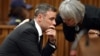 Le père de Reeva Steenkamp insiste pour que Pistorius "paie pour son crime"