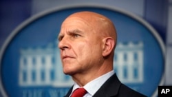 El consejero de Seguridad Nacional de Estados Unidos H. R. McMaster, dijo a la Voz de América que "al régimen iraní se le deben negar recursos para evitar que siga con sus mortales campañas".