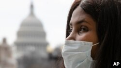 La ciudad de Washington DC está tomando las medidas necesarias para contener el coronavirus e informar a la comunidad hispana para que mantenga la calma y siga las normas establecidas.