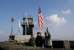 조 바이든 미국 대통령이 부통령 시절인 지난 2013년 12월 한국 비무장지대를 방문했다.