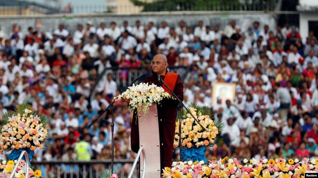 ဘာသာေပါင္းစံုဆုေတာင္းပြဲ (႐ိုက္တာ ၂၀၁၇)