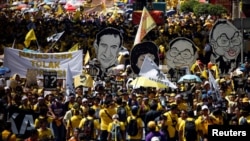 Pro-democracy group Bersih stage 1MDB protest, calling for Malaysian Prime Minister Najib Abdul Razak to resign, in Kuala Lumpur, Malaysia, Nov. 19, 2016. 