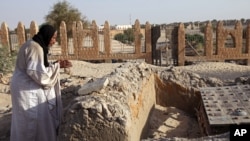 Restauração dos monumentos destruidos