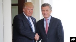 El presidente de EE.UU., Donald Trump, llamó por teléfono a su homólogo y amigo de mucho tiempo Mauricio Macri, para hablar sobre la situación de Venezuela y el estado de la región.