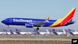 Un avión Boeing 737 Max de Southwest Airlines, aterriza en California. Foto de archivo.