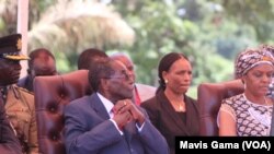 Umongameli Robert Mugabe lomkakhe uNkosikazi Grace Mugabe