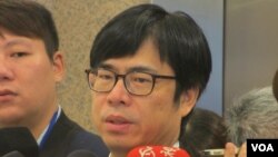 台灣高雄市長補選，民進黨候選人陳其邁高票當選
圖為陳其邁2016年接受記者採訪資料照。