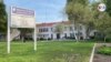 Escuelas primarias en el condado de Los Ángeles pueden reabrir por baja de transmisión del COVID-19