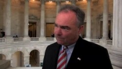 Sen. Tim Kaine en entrevista con la Voz de América