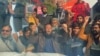  مظفر آباد پاکستان میں پاسبان حریت جموں اینڈ کشمیر کے سر گرم کارکن کشمیر پر بھارتی عدالت کے فیصلے کے خلاف نعرے لگارہے ہیں۔ فوٹو اے ایف پی 11 دسمبر 2023
