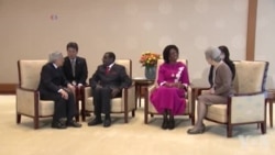 Umongameli Robert Mugabe weZimbabwe lomkakhe uNkosikazi Grace Mugabe behlangana lomkhokheli wele Japan lomkakhe uEmperor Akihito lo Empress Michiko ngoMvulo, Mbimbitho 28, 2016.