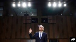 El juez de Maryland, Merrick Garland en momentos en que prestaba juramento ante el Senado, en una audiencia de confirmación del 22 de febrero de 2021.